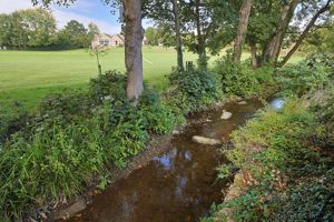 Riverside Crescent Holymoorside